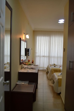 Imagen de la habitación del Hotel Admiral, Kizkalesi. Foto 7