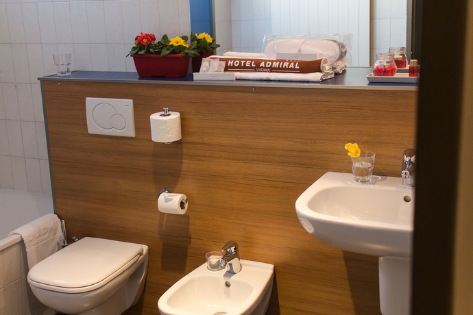 Imagen de la habitación del Hotel Admiral, Lugano. Foto 7