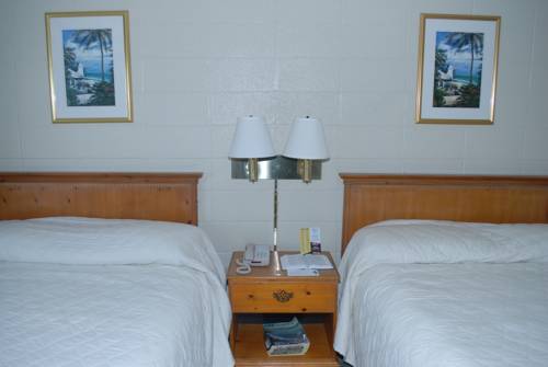 Imagen de la habitación del Hotel Admiral Motor Inn, Myrtle Beach. Foto 4