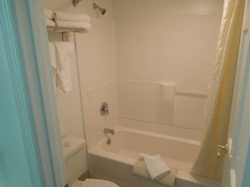 Imagen de la habitación del Hotel Admiral On Baltimore. Foto 15