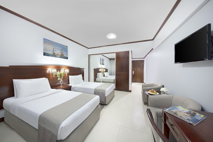 Imagen de la habitación del Hotel Admiral Plaza Dubai. Foto 5