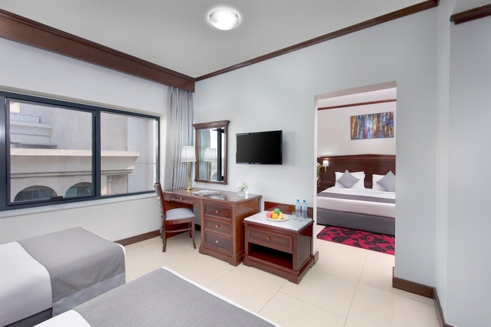 Imagen de la habitación del Hotel Admiral Plaza Dubai. Foto 12