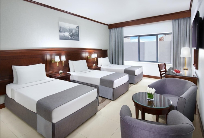 Imagen de la habitación del Hotel Admiral Plaza Dubai. Foto 14