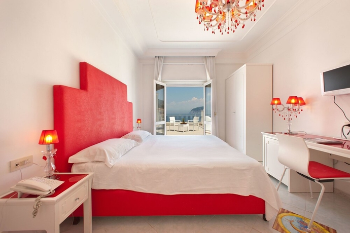 Imagen de la habitación del Hotel Admiral, Sorrento. Foto 11