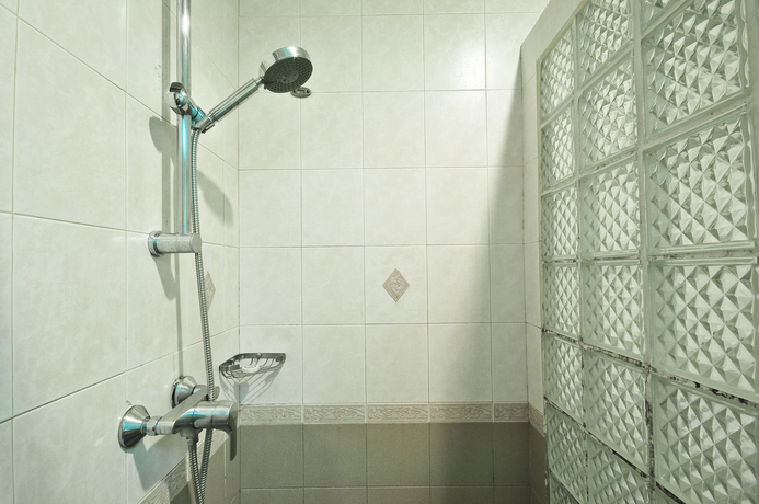 Imagen de la habitación del Hotel Admiral Suites. Foto 5