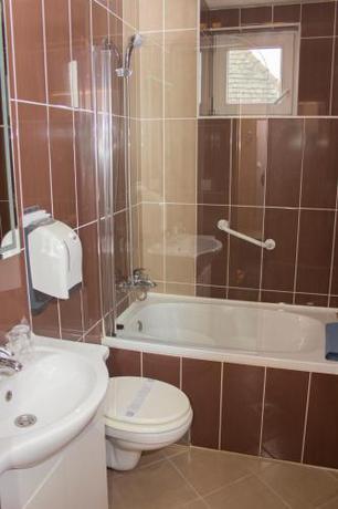 Imagen de la habitación del Hotel Admiral, Vinkovci. Foto 8