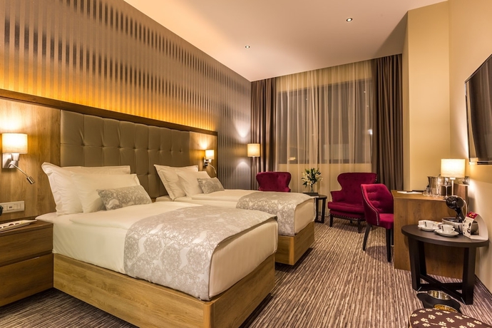 Imagen de la habitación del Hotel Admiral, Zagreb. Foto 2