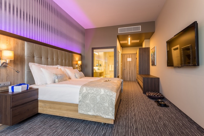 Imagen de la habitación del Hotel Admiral, Zagreb. Foto 5