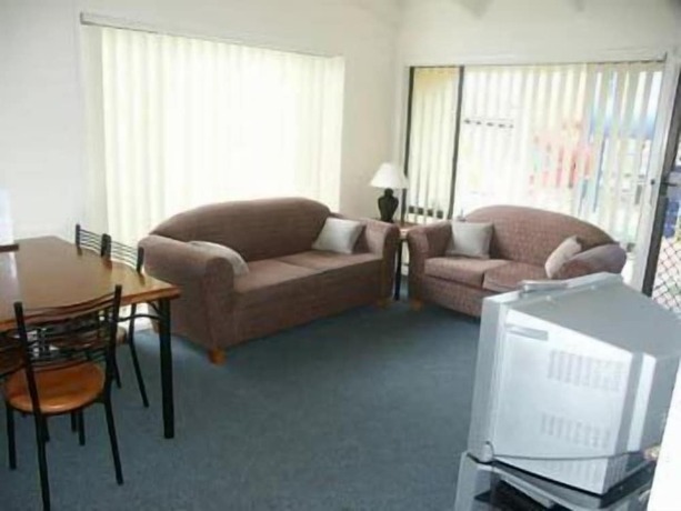 Imagen de la habitación del Hotel Admirals Lodge. Foto 8