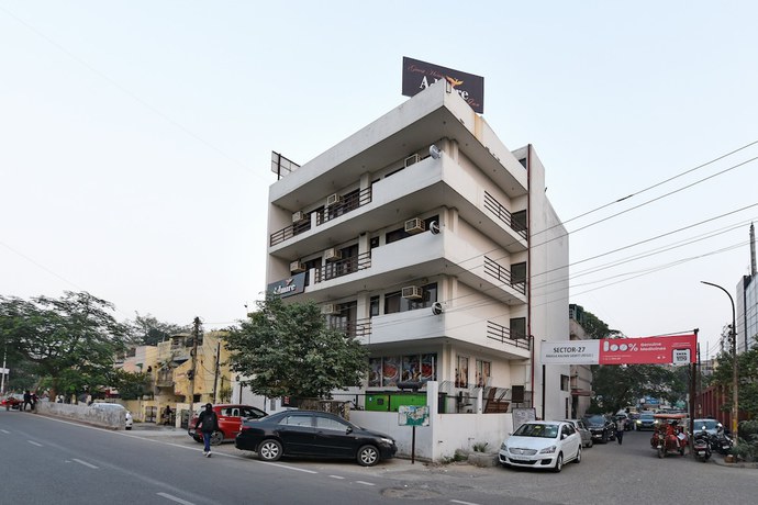 Imagen general del Hotel Admire Inn Vashu. Foto 1