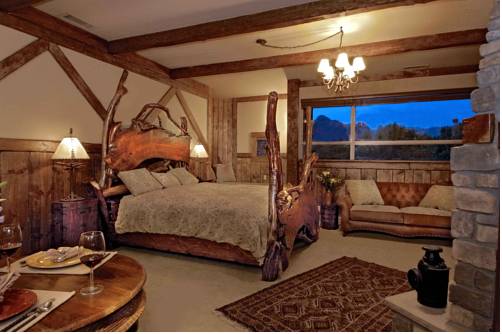 Imagen de la habitación del Hotel Adobe Grand Villas. Foto 10