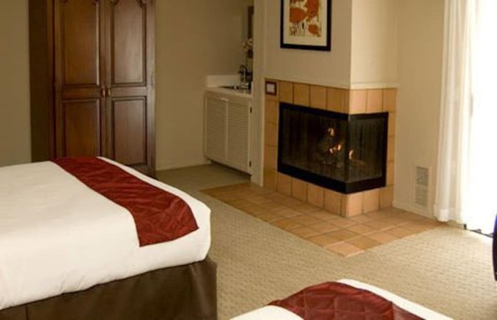 Imagen de la habitación del Hotel Adobe Inn, Carmel-by-the-Sea. Foto 4