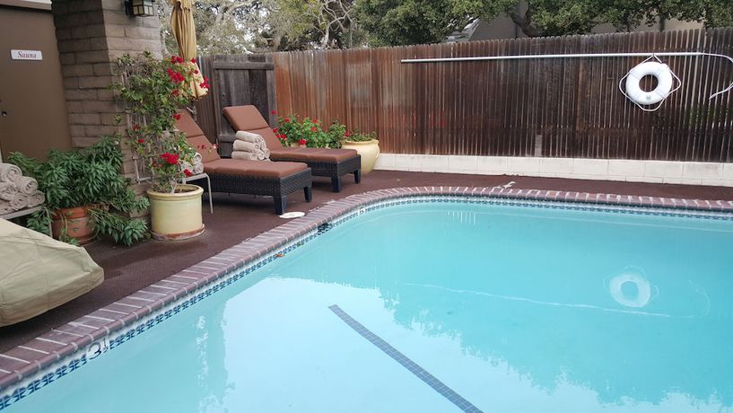Imagen de la piscina del Hotel Adobe Inn, Carmel-by-the-Sea. Foto 17