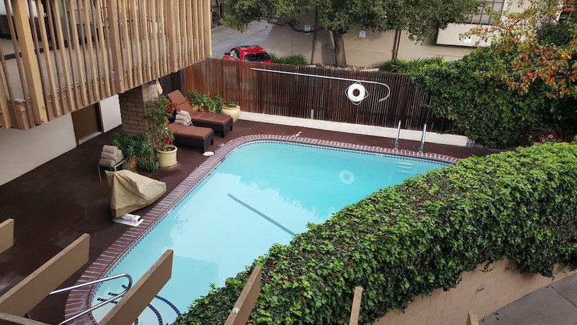 Imagen de la piscina del Hotel Adobe Inn, Carmel-by-the-Sea. Foto 18