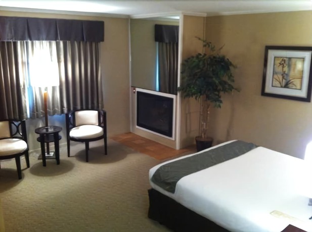 Imagen de la habitación del Hotel Adobe Inn, Carmel-by-the-Sea. Foto 12