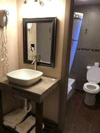 Imagen de la habitación del Hotel Adobe Inn. Foto 4