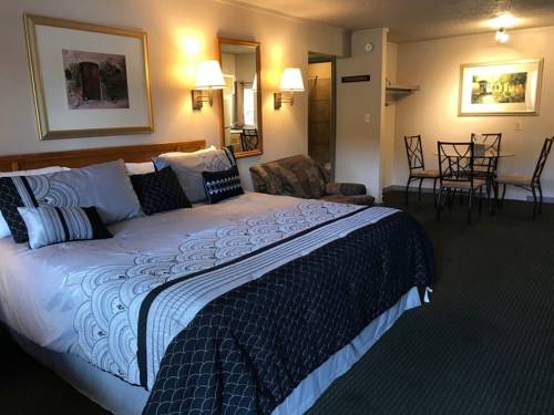 Imagen de la habitación del Hotel Adobe Inn. Foto 9