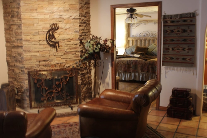 Imagen de la habitación del Hotel Adobe Village Inn. Foto 6