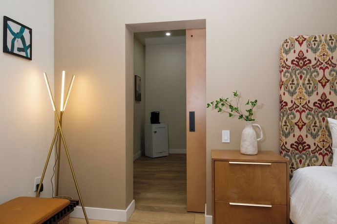 Imagen de la habitación del Hotel Adobe inn, Monterey Park. Foto 2