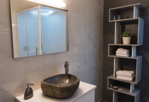 Imagen de la habitación del Hotel Adoma. Foto 5