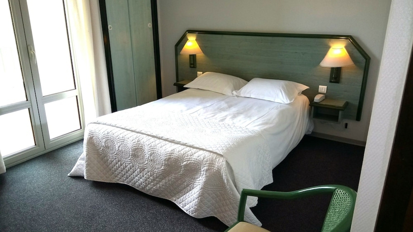 Imagen de la habitación del Hotel Adonis Aleria L'atrachjata. Foto 3