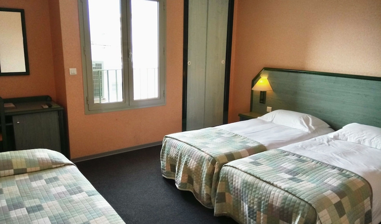 Imagen de la habitación del Hotel Adonis Aleria L'atrachjata. Foto 15