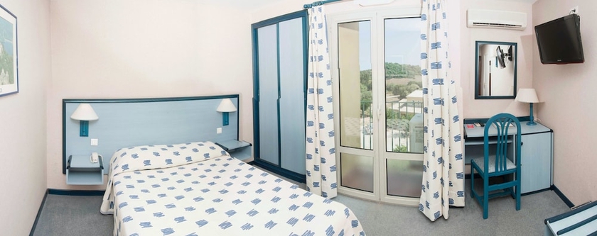 Imagen de la habitación del Hotel Adonis Aleria L'atrachjata. Foto 16