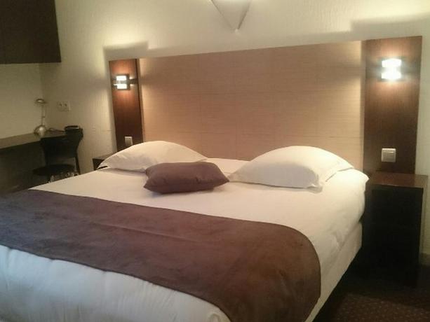 Imagen de la habitación del Hotel Adonis Arc Aix. Foto 5