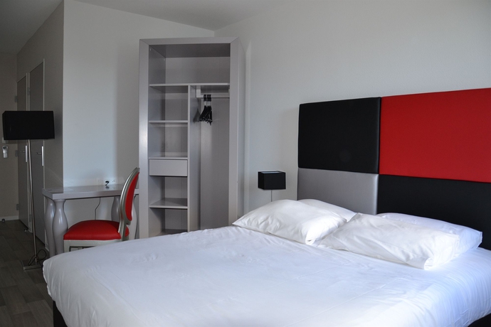 Imagen de la habitación del Hotel Adonis Bayonne. Foto 6