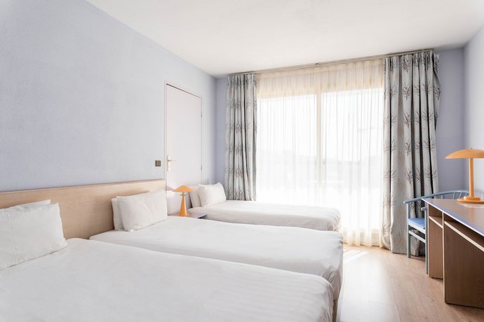 Imagen de la habitación del Hotel Adonis Cannes - Hotel Thomas. Foto 10