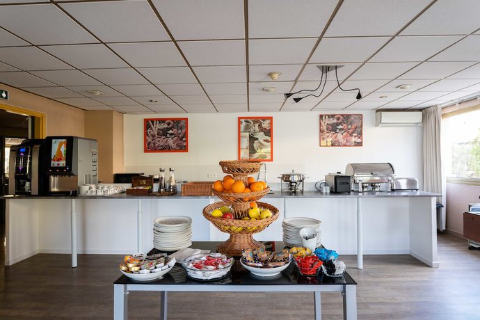 Imagen del bar/restaurante del Hotel Adonis Cannes - Hotel Thomas. Foto 2