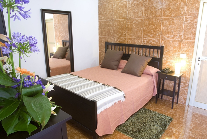 Imagen de la habitación del Hotel Adonis Capital. Foto 5