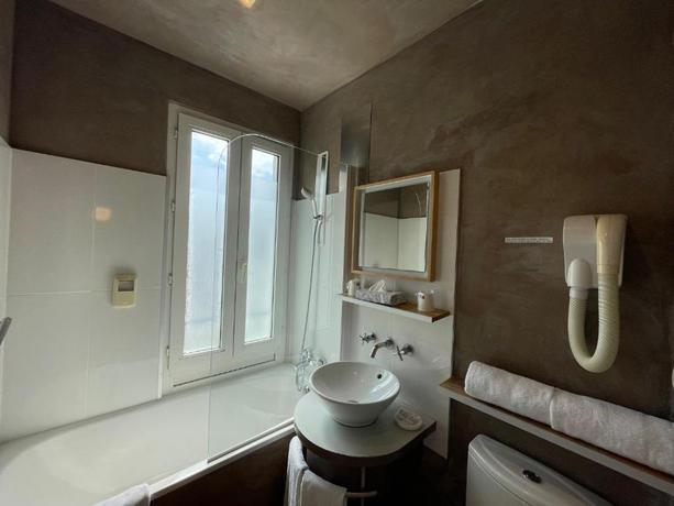 Imagen general del Hotel Adonis Cottage La Baule. Foto 2
