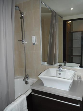 Imagen de la habitación del Hotel Adonis Gapotel. Foto 7