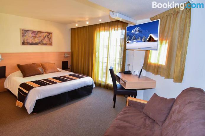 Imagen de la habitación del Hotel Adonis Gapotel. Foto 11