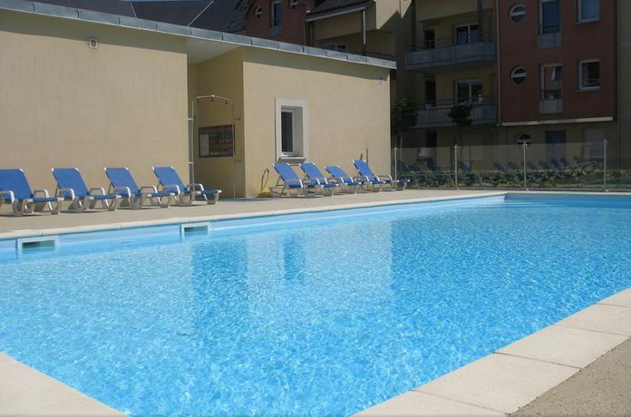 Imagen general del Hotel Adonis Grandcamp - Les Isles De Sola. Foto 2