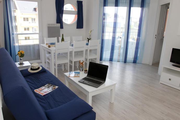 Imagen general del Hotel Adonis Grandcamp - Les Isles De Sola. Foto 3