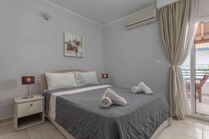Imagen de la habitación del Hotel Adonis, Kasandra. Foto 14