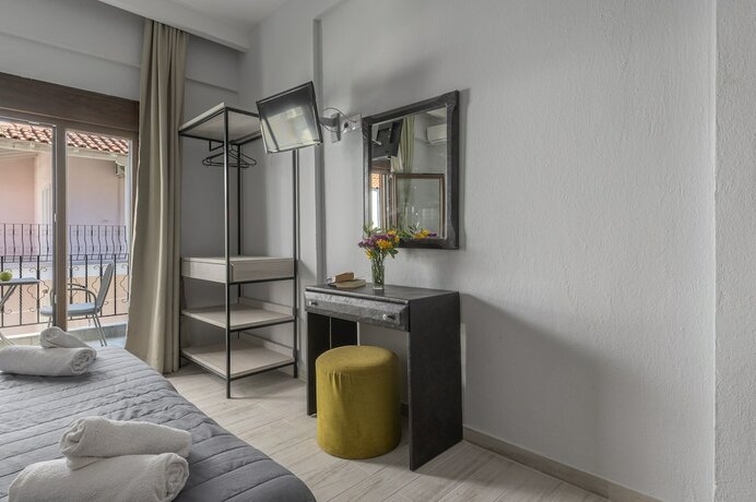 Imagen de la habitación del Hotel Adonis, Kasandra. Foto 18