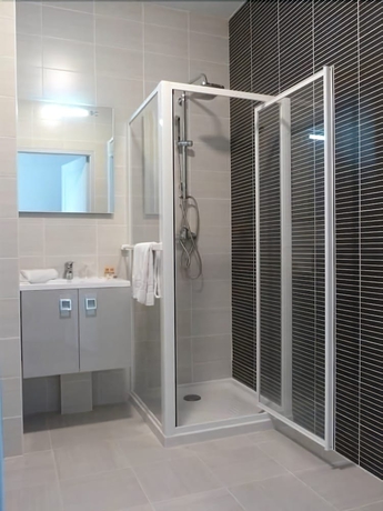 Imagen de la habitación del Hotel Adonis La Baule. Foto 11