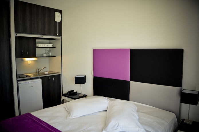 Imagen de la habitación del Hotel Adonis La Baule. Foto 14