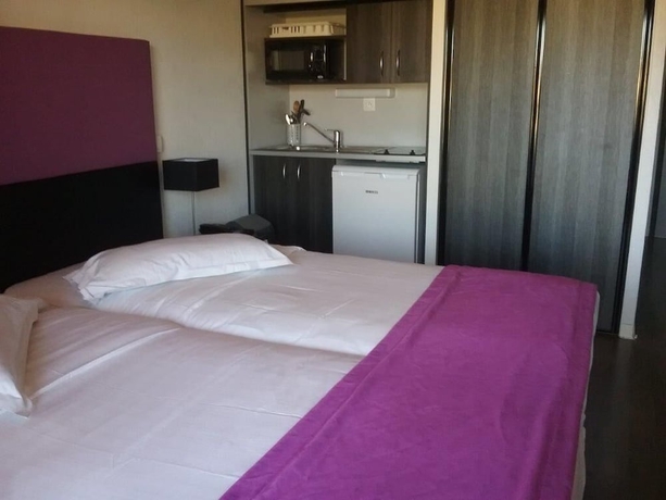 Imagen de la habitación del Hotel Adonis La Baule. Foto 15