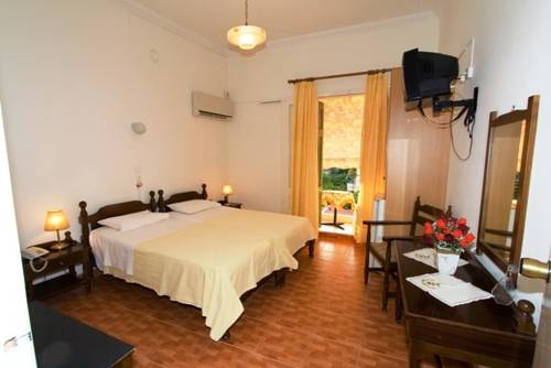 Imagen de la habitación del Hotel Adonis, Loutra Edipsou. Foto 1