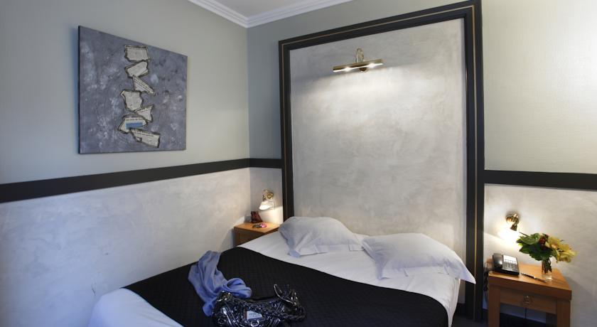 Imagen de la habitación del Hotel Adonis Marseille Vieux Port. Foto 6