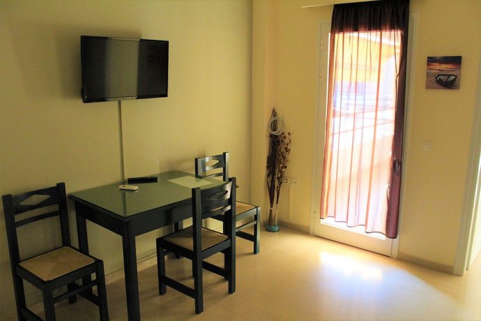 Imagen de la habitación del Hotel Adonis, Mytikas. Foto 2