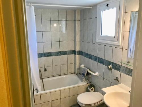 Imagen general del Hotel Adonis, Mytikas. Foto 2