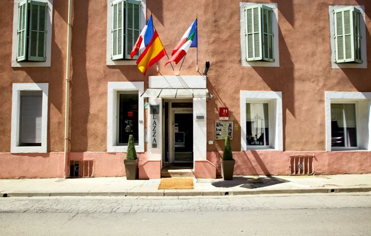 Imagen general del Hotel Adonis Nîmes Plazza. Foto 1