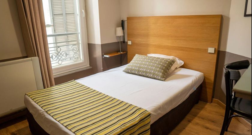 Imagen de la habitación del Hotel Adonis N&icirc;mes Plazza. Foto 6