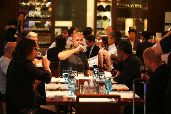 Imagen del bar/restaurante del Hotel Adonis, Pocheon. Foto 3