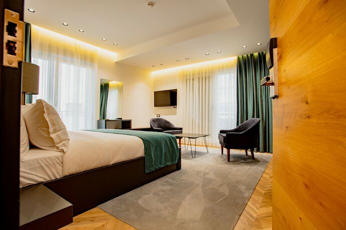 Imagen de la habitación del Hotel Ador. Foto 18